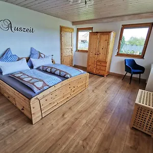 Privatunterkunft Auszeit Mit Küche Viel Ruhe Und, Untrasried